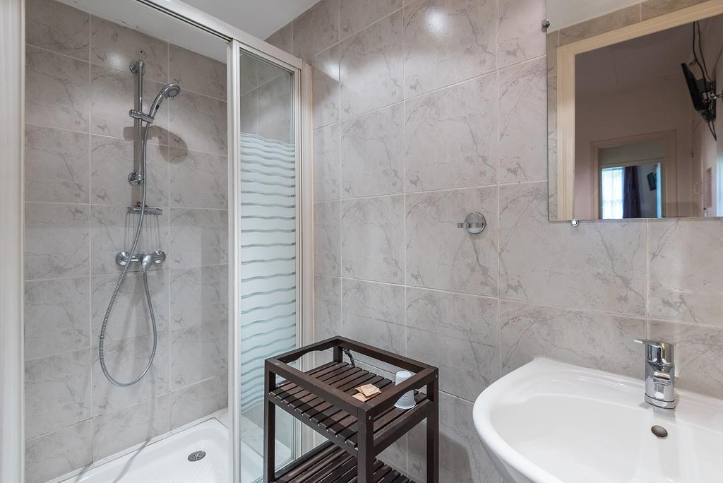 Premium Quadruple Room